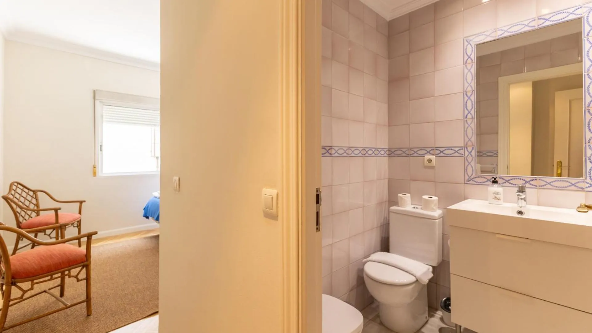 Rey Alfonso Apartamento Con Garaje, 6 Pax セビリア スペイン